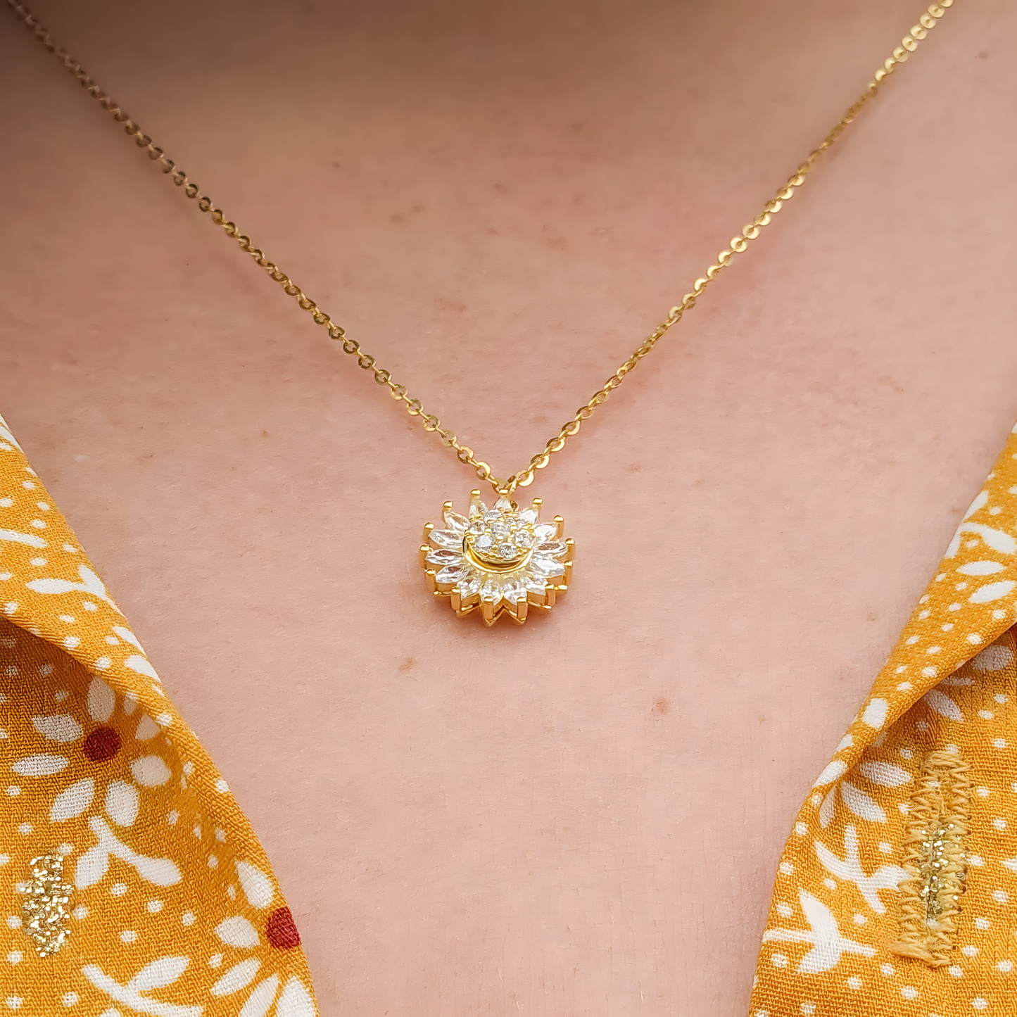 COLLAR GIRASOL GIRATORIO